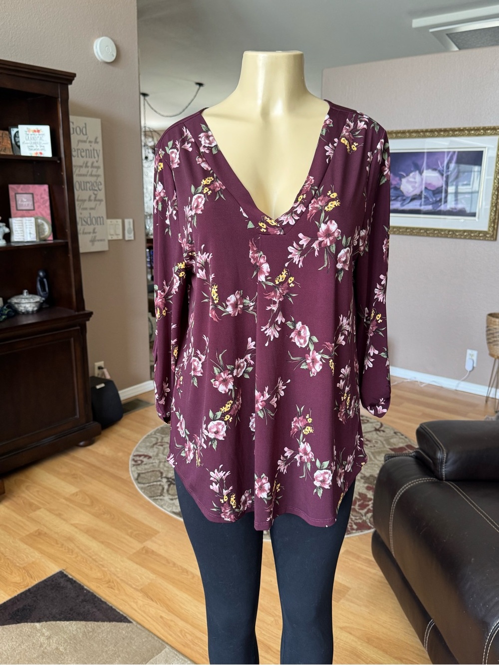 Beacon burgundy, white & green V-neck 3/4 roll tab sleeves knit blouse-size L